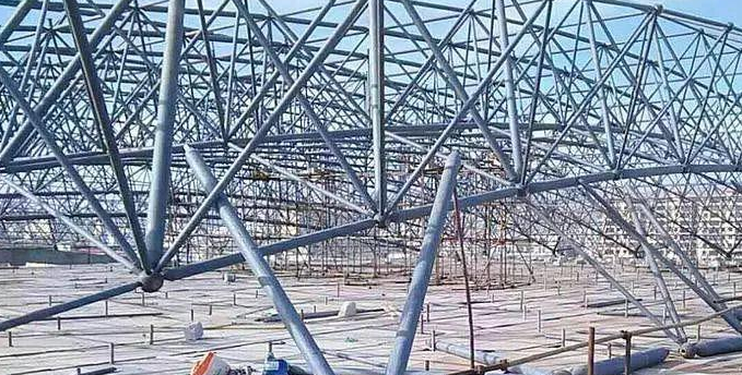 新乡盘点螺栓球网架对于选材方面的4个基本恳求